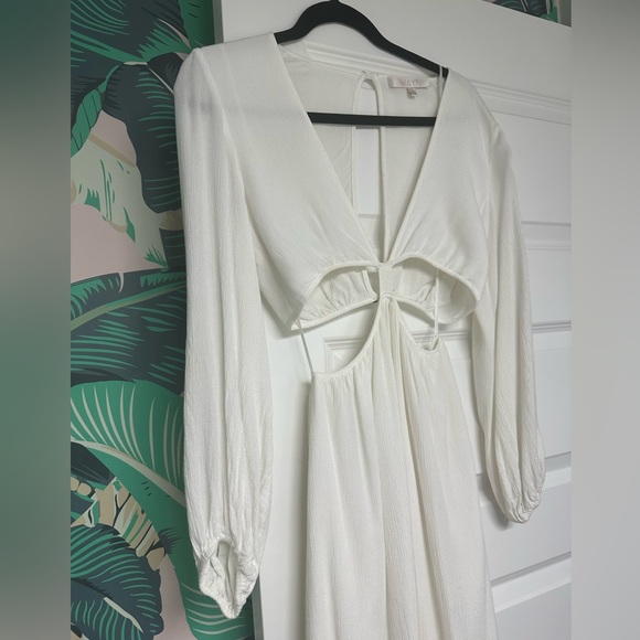 WAYF Cut out maxi dress - Picture 5 of 16